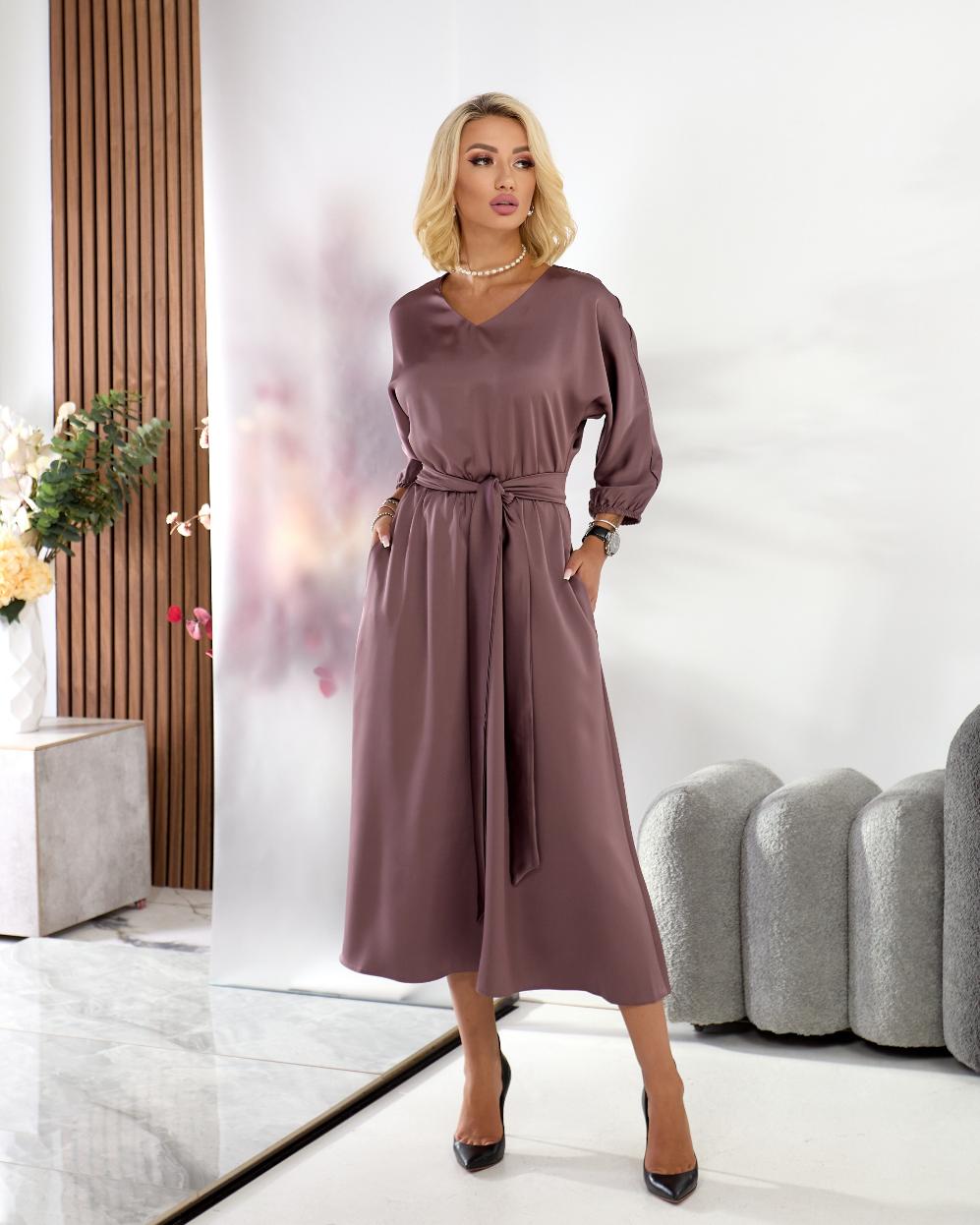 Женское платье нарядное из шелка