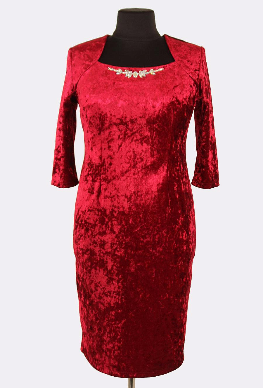 Нарядное платье из бархата