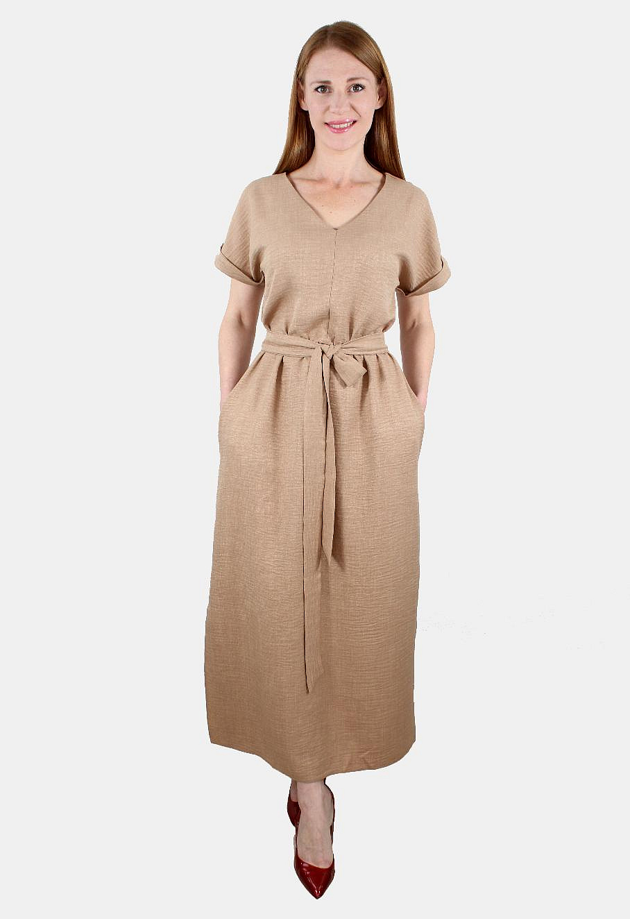 Платье стильное с разрезами 