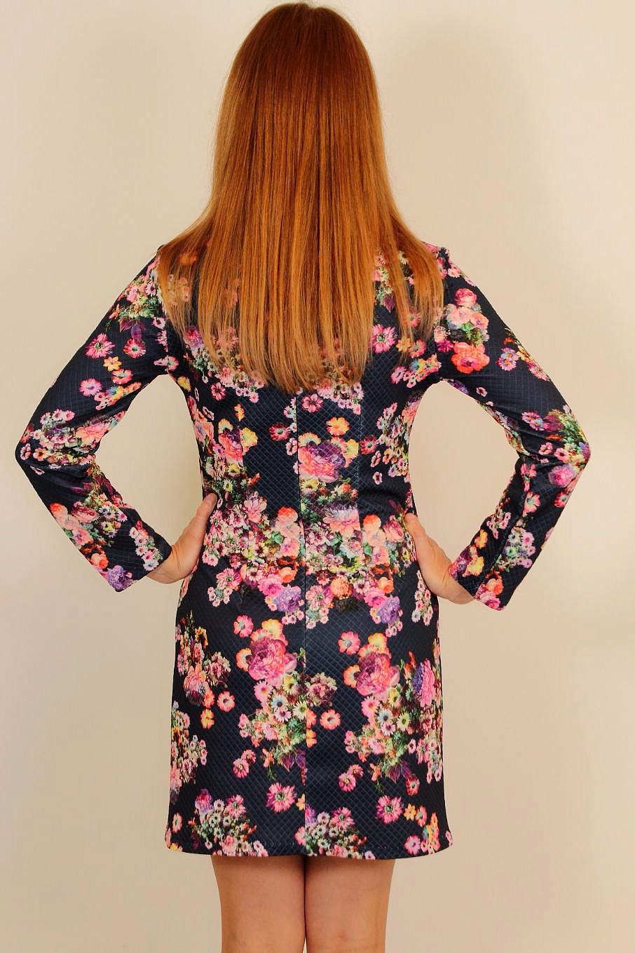 Платье трапеция с воротничком