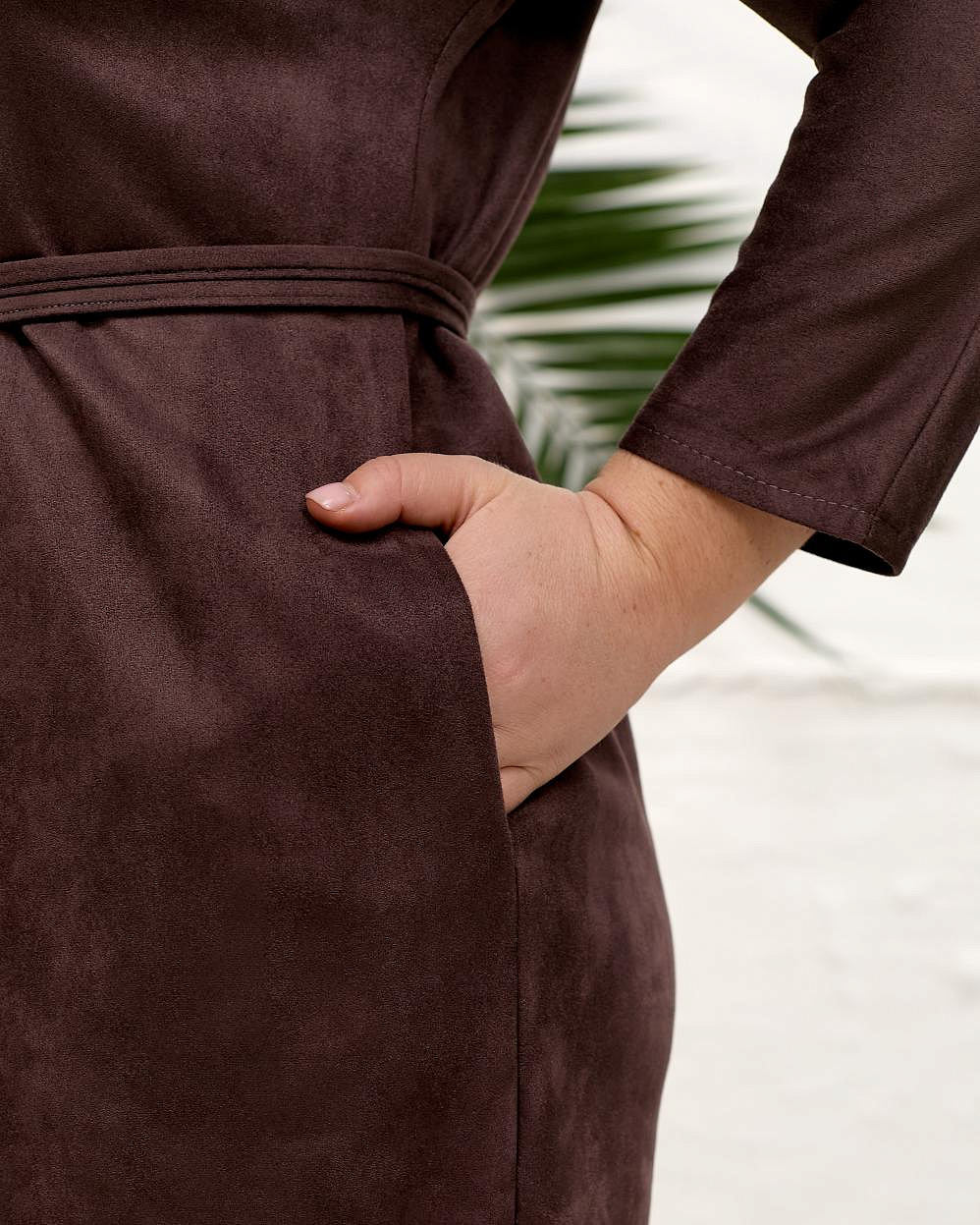 Женское платье замшевое удлиненное