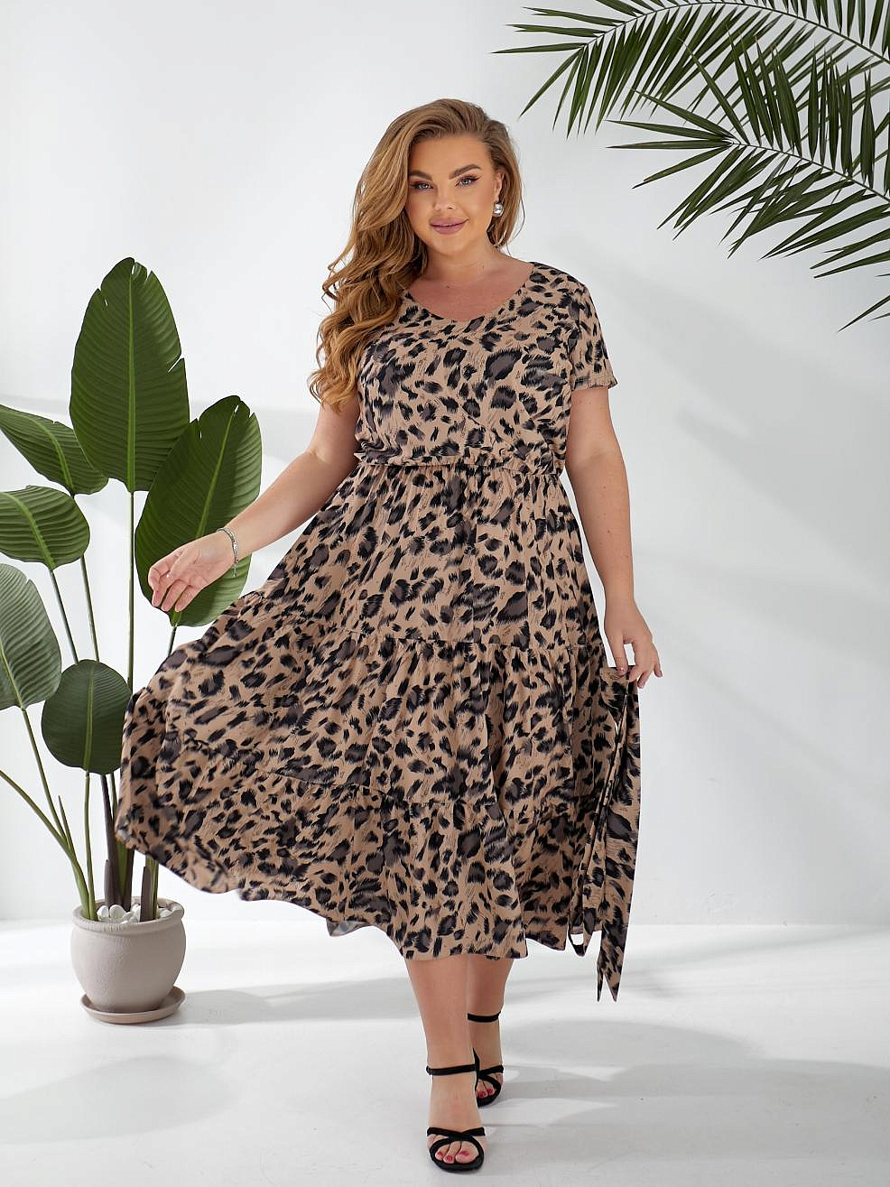 Женское платье ярусное с поясом