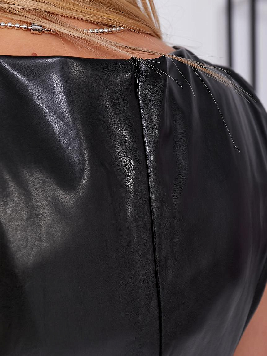 Женское платье кожанное