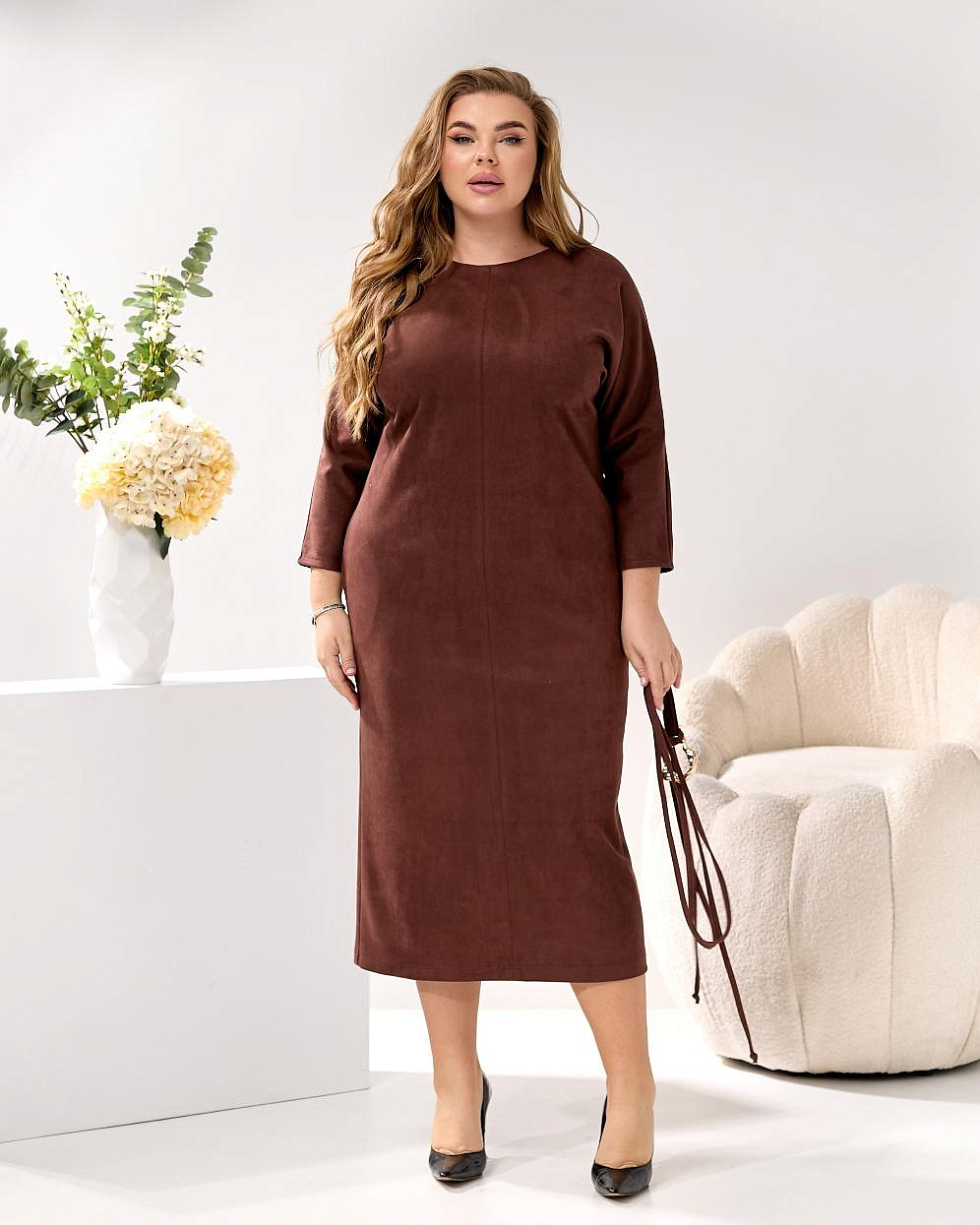 Женское платье замш миди
