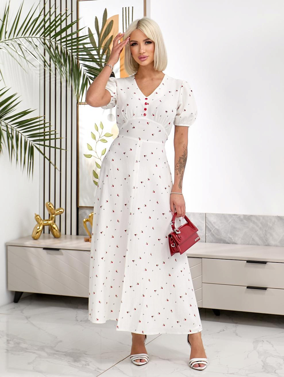Женское платье макси в цветочек
