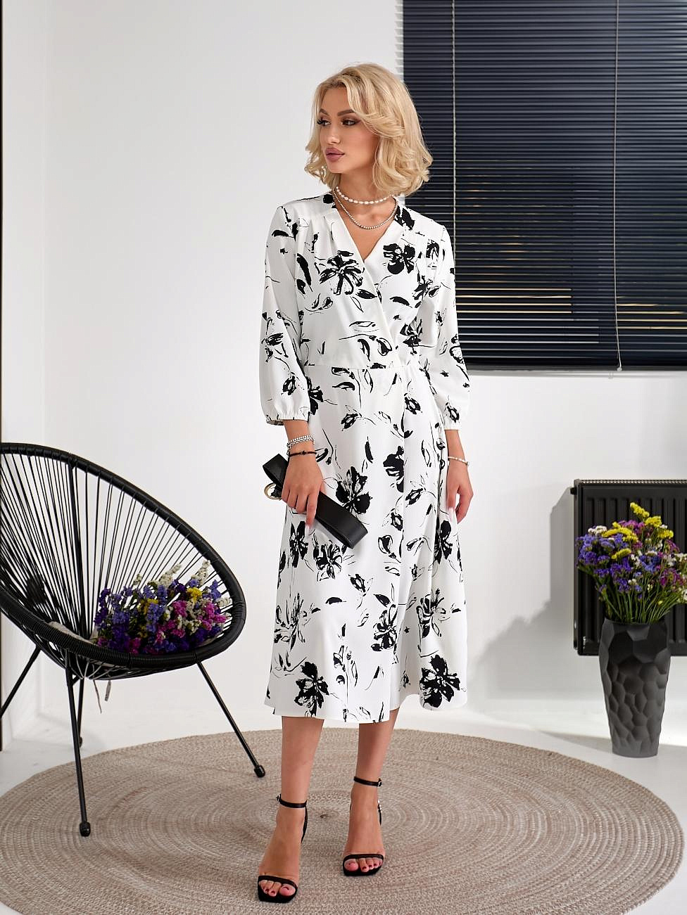 Женское платье клеш шелковое 