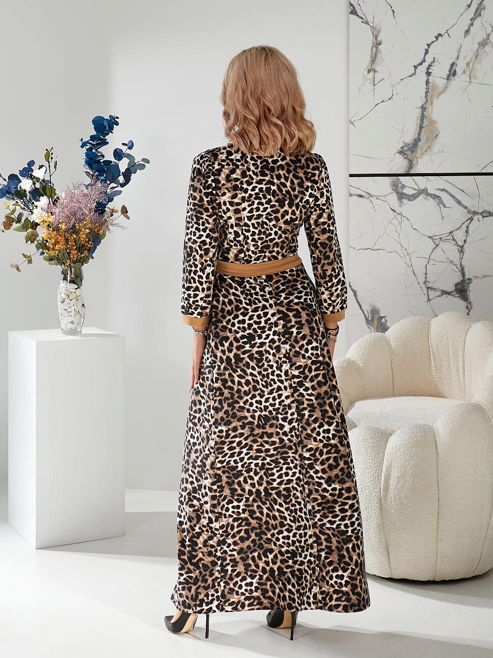 Длинное леопардовое платье с поясом