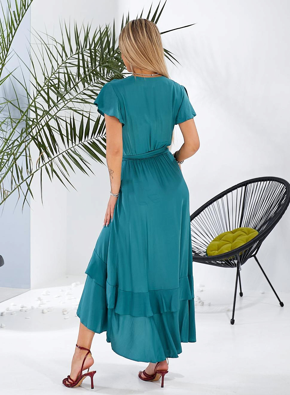 Женское платье с атласного штапеля