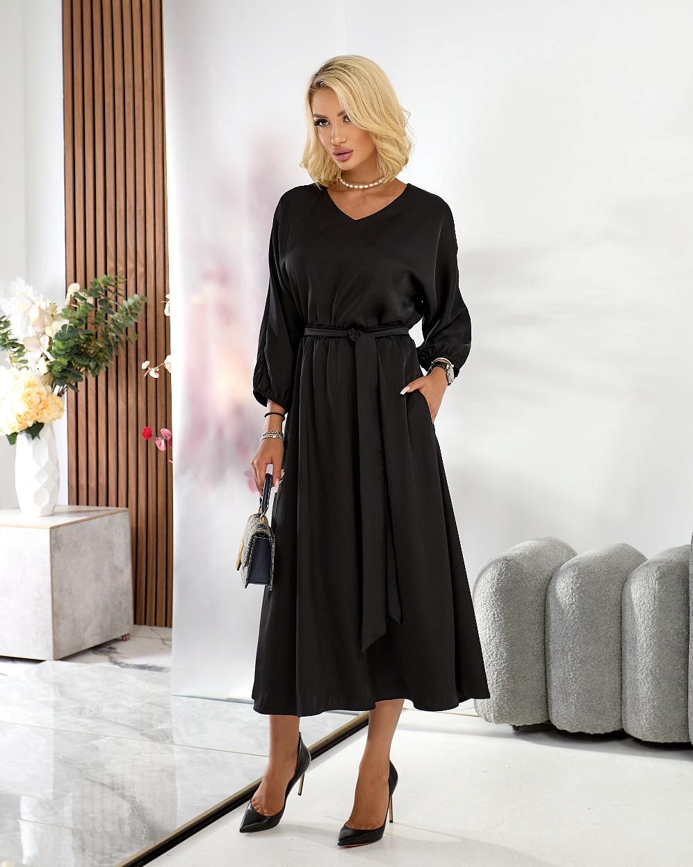 Женское платье нарядное из шелка