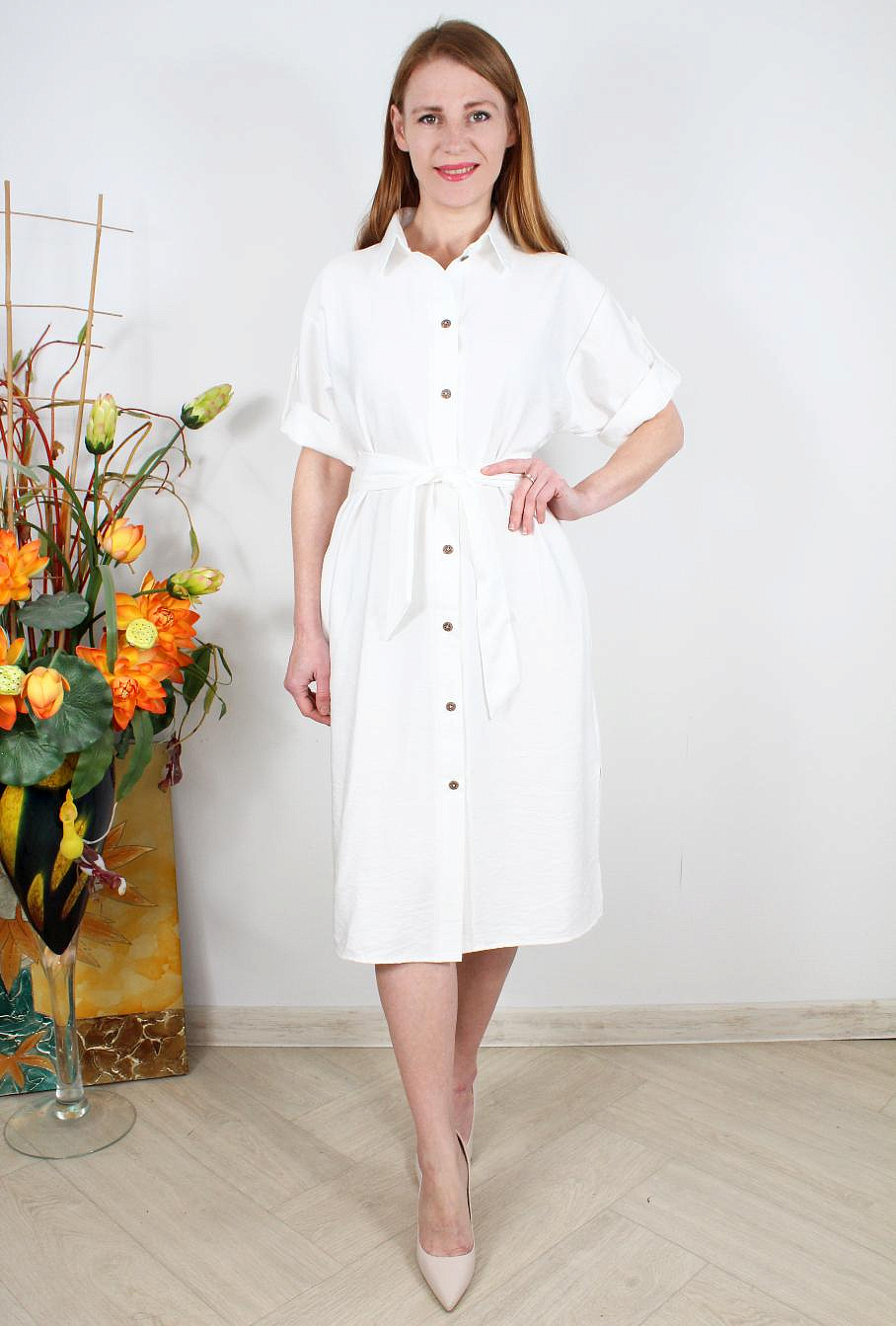 Женское платье на пуговицах