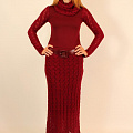 Теплое длинное платье с вязаной юбкой 