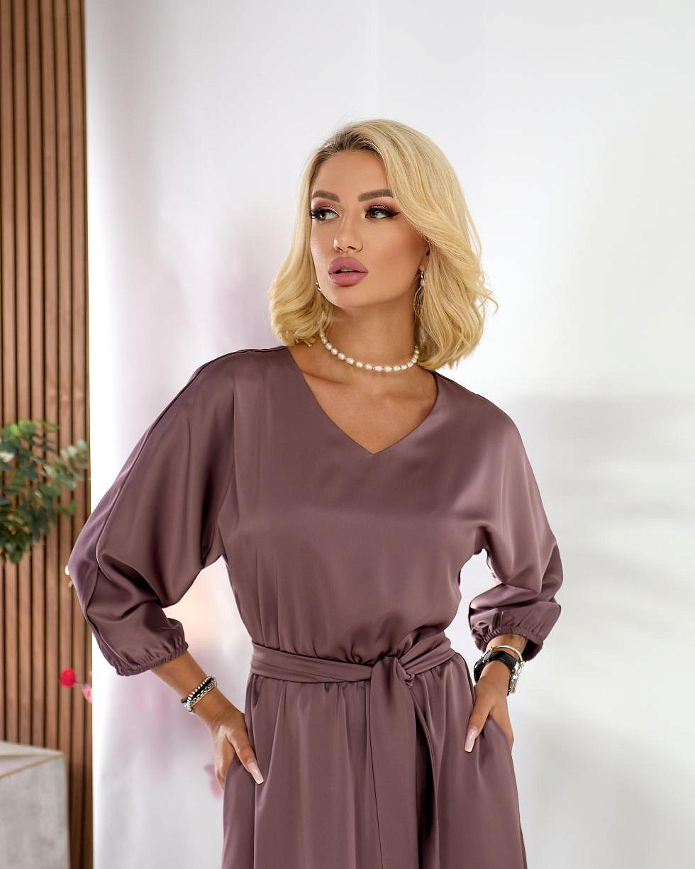 Женское платье нарядное из шелка