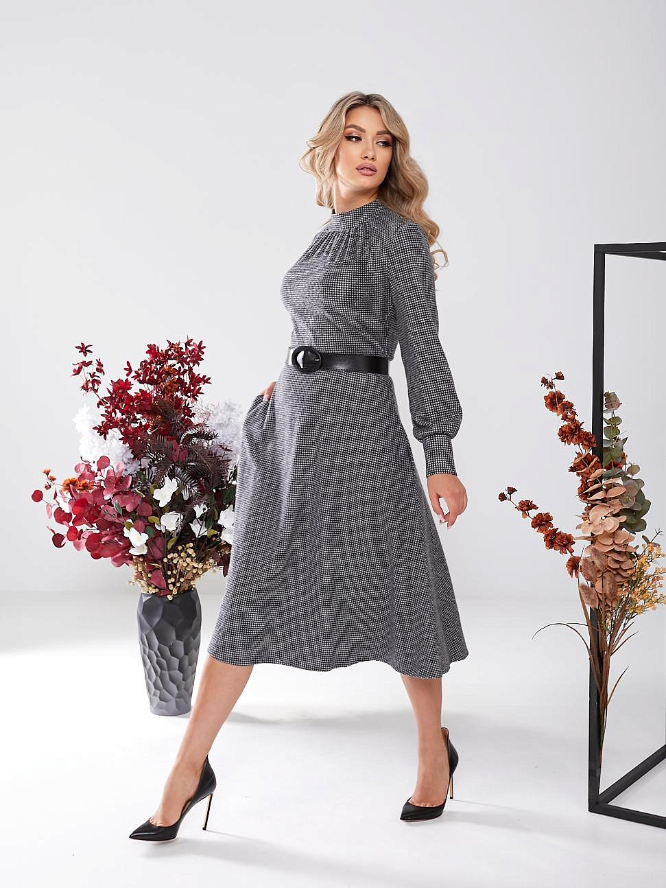 Платье миди теплое с широким поясом