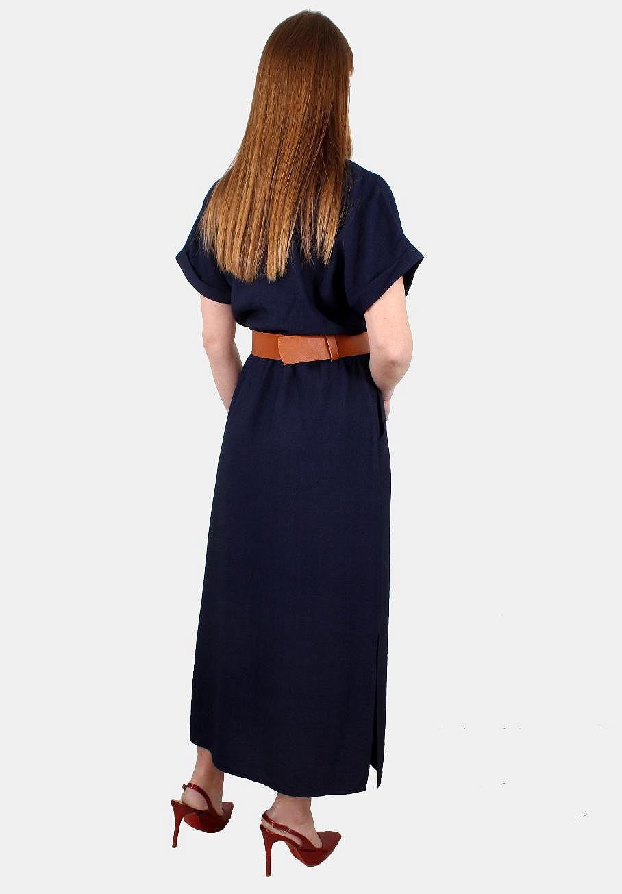 Платье прямое с воротником и поясом