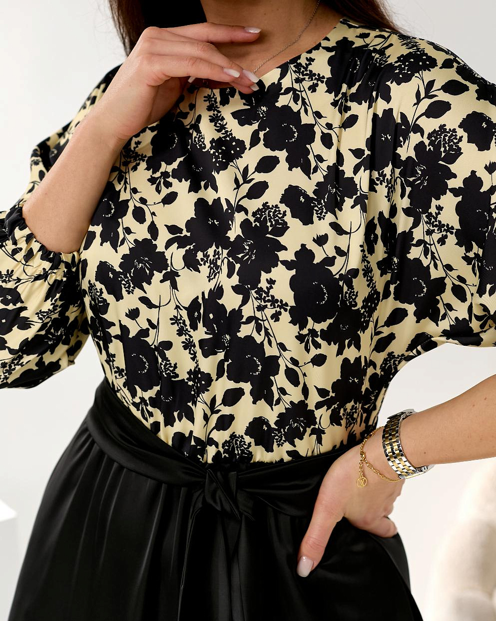 Женское платье длинное из шелка