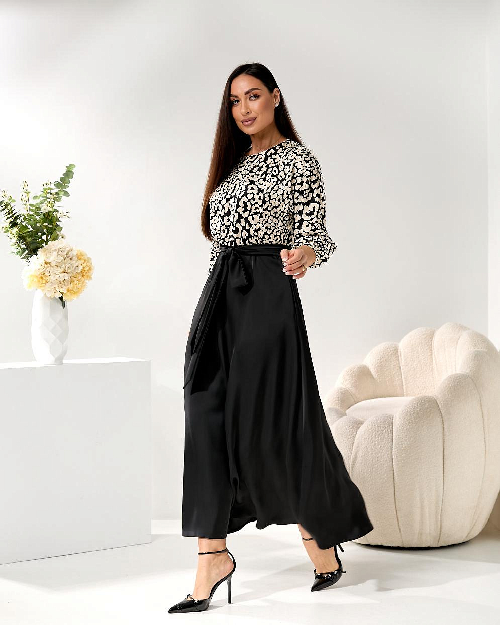 Женское платье длинное из шелка