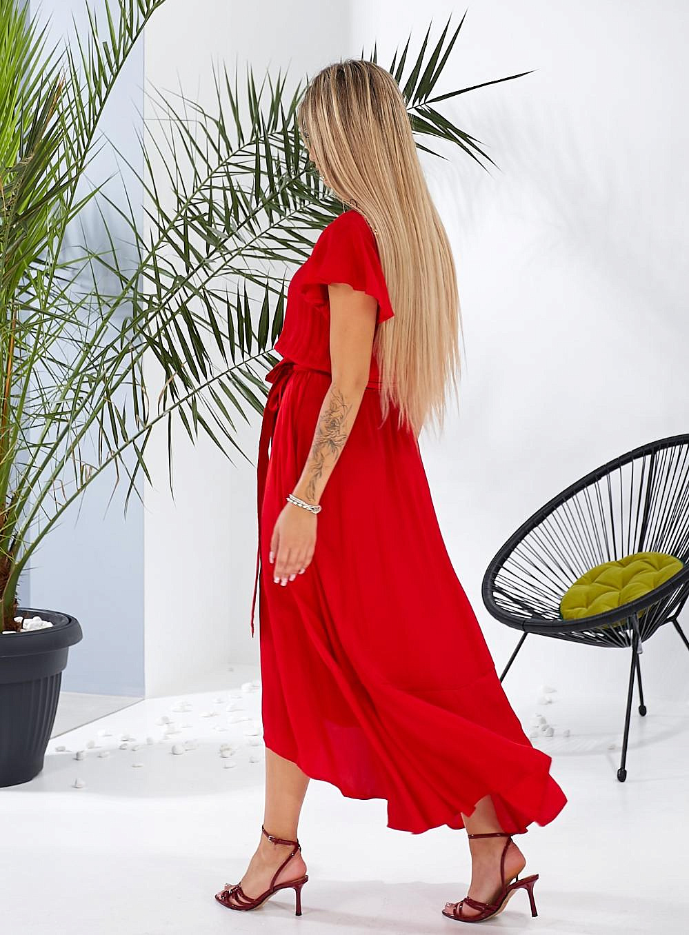 Женское платье с атласного штапеля