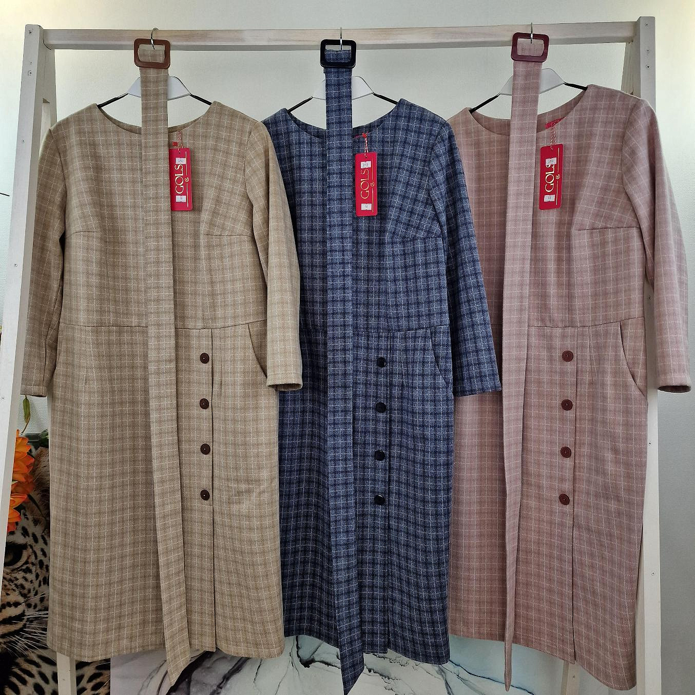 Женское платье теплое в клетку