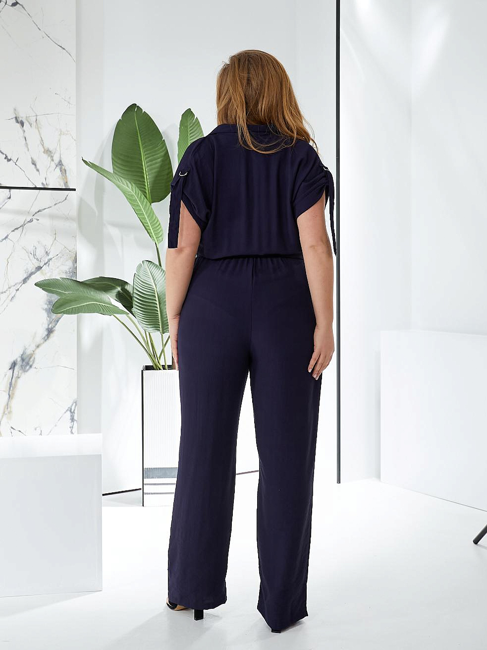 Женский комбинезон из льна