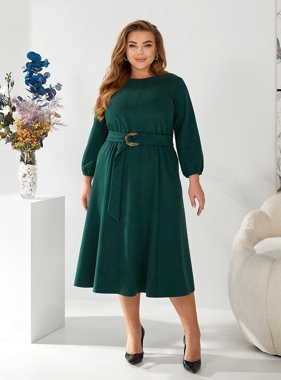 Женское платье замшевое с юбкой годэ