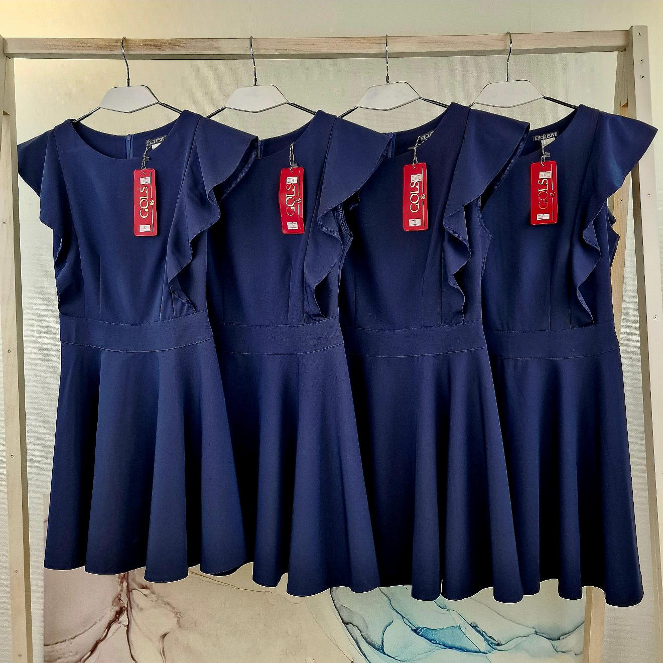 Стильный сарафан школьный