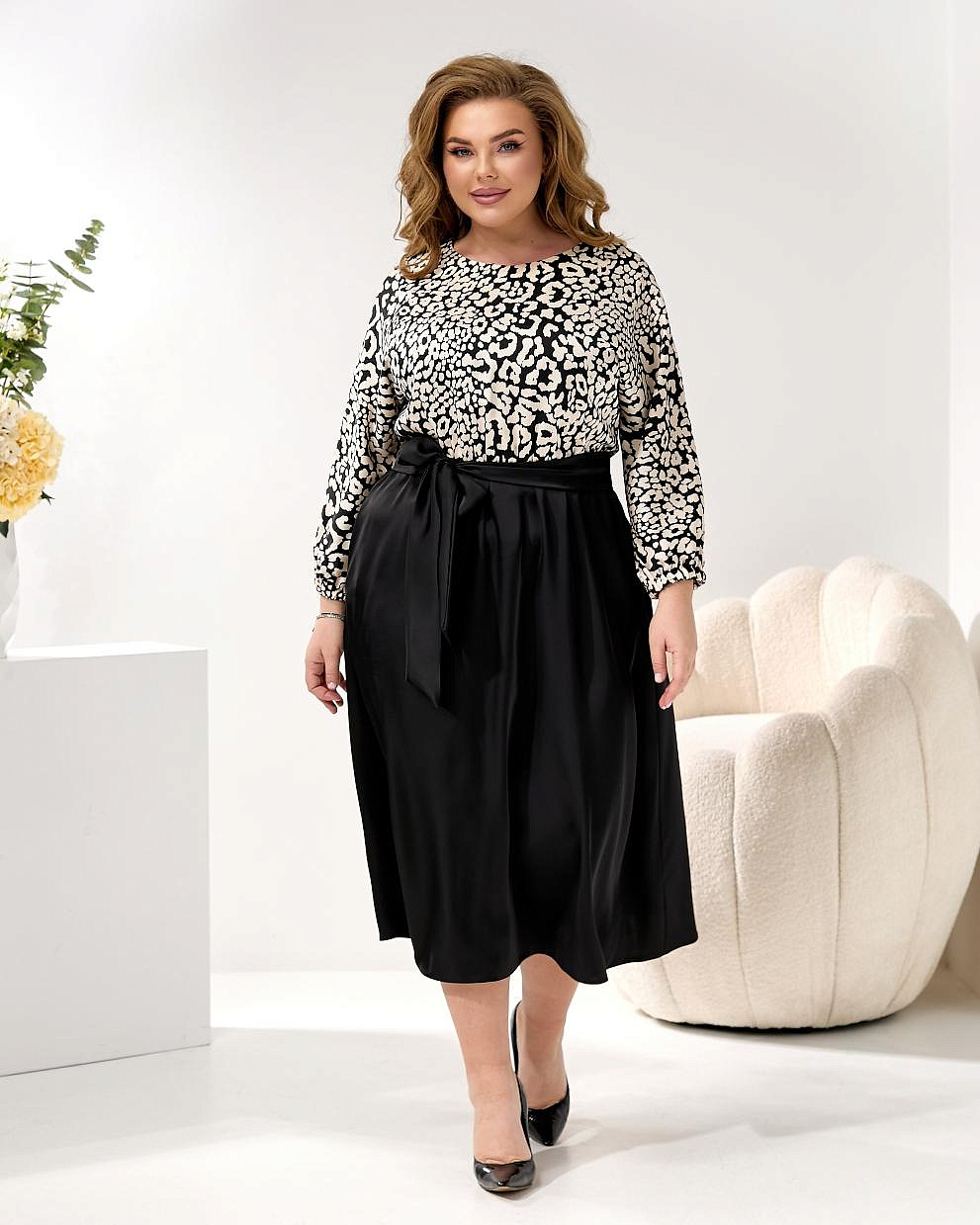 Женское платье шелковое комбинированное