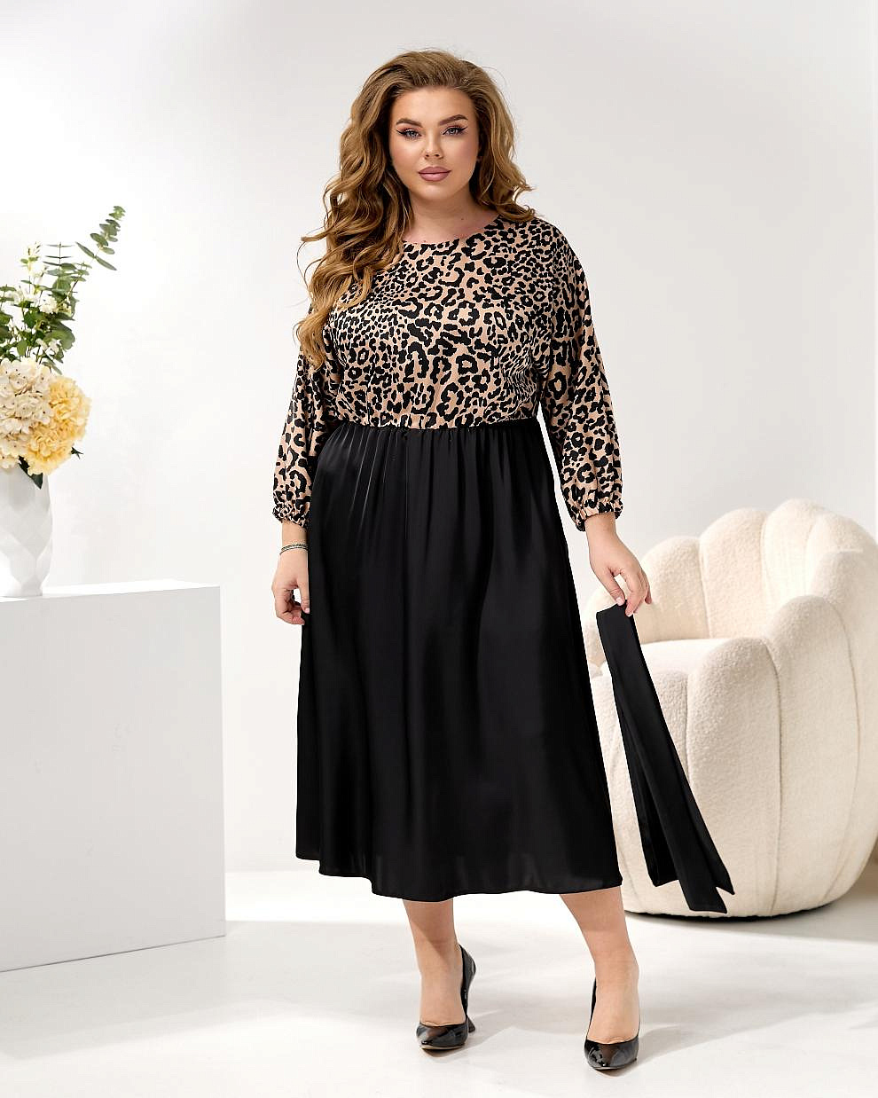 Женское платье шелковое комбинированное