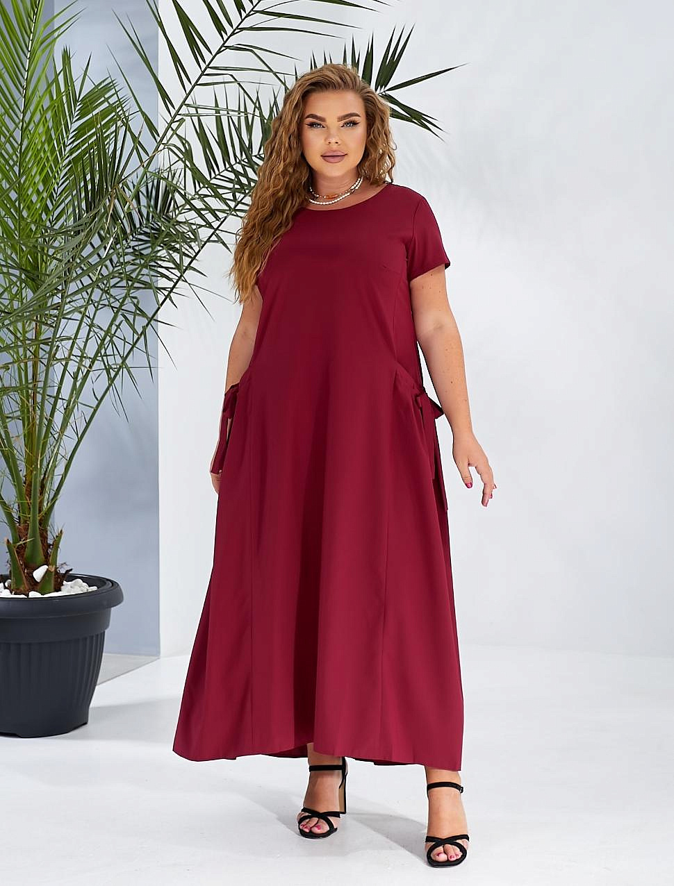 Женское платье однотонное в пол