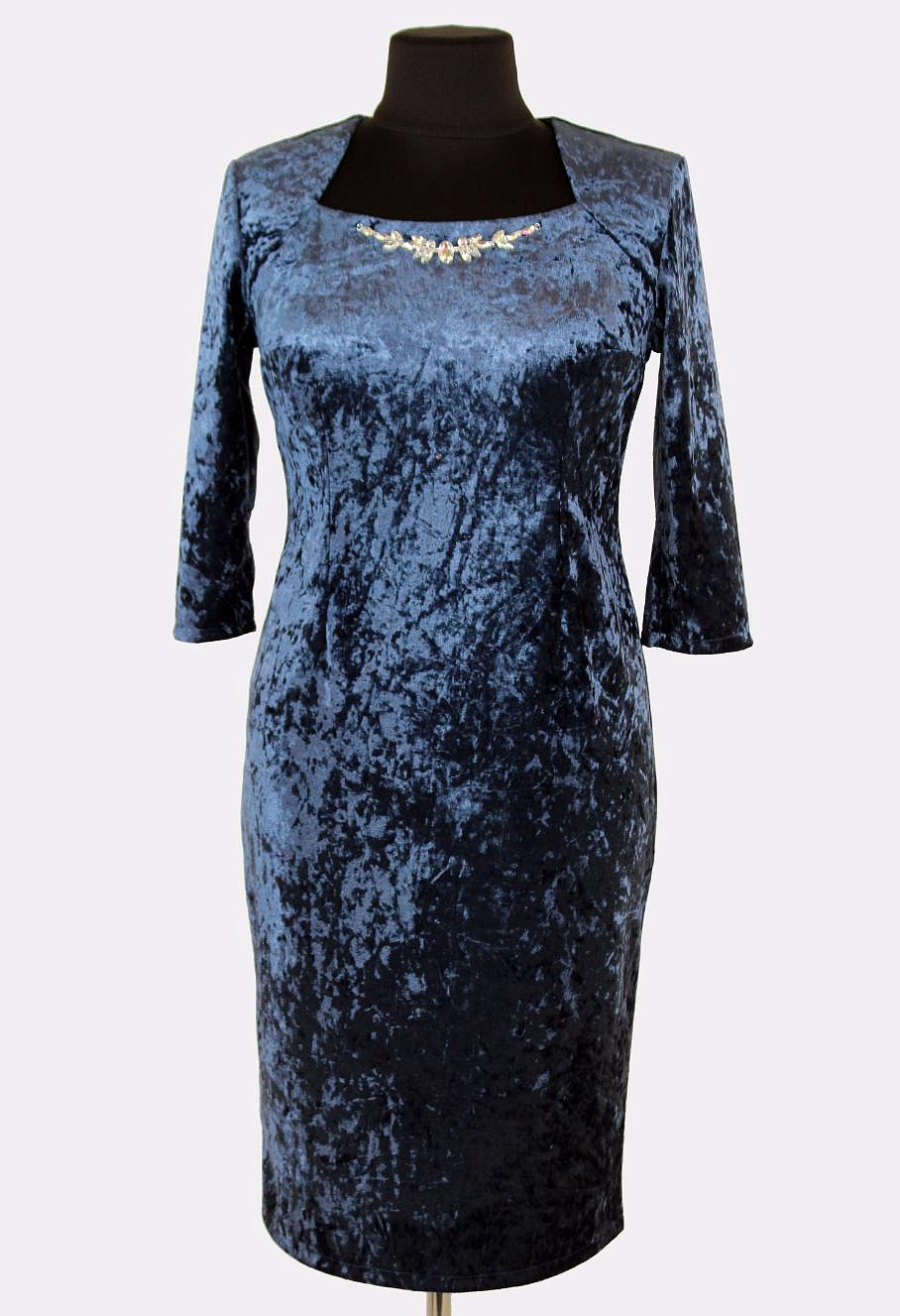 Нарядное платье из бархата