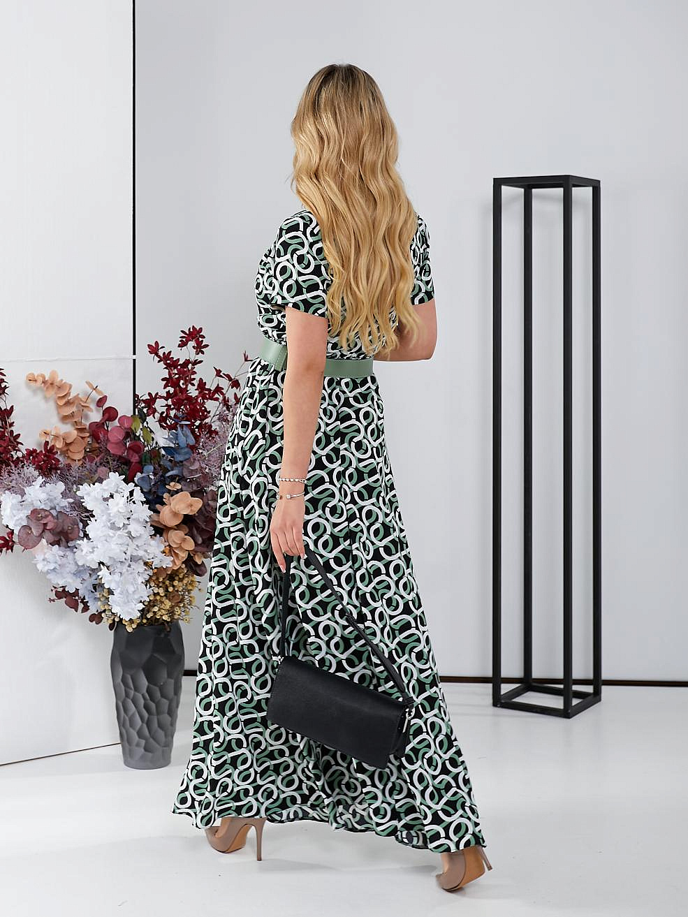 Женское летнее платье на запах