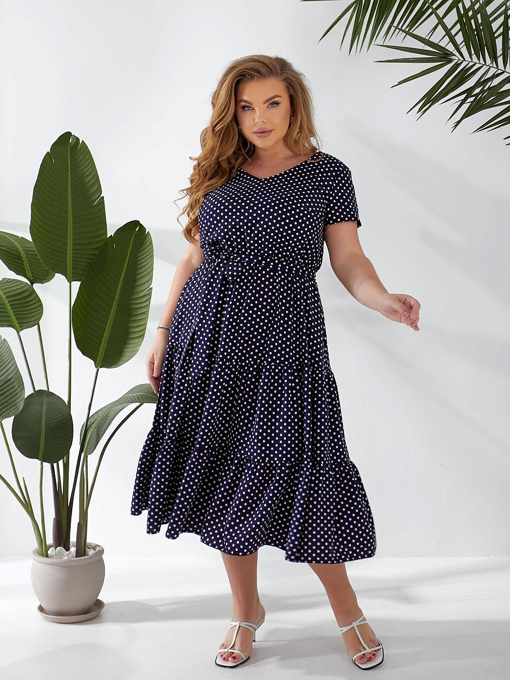 Женское платье ярусное с поясом