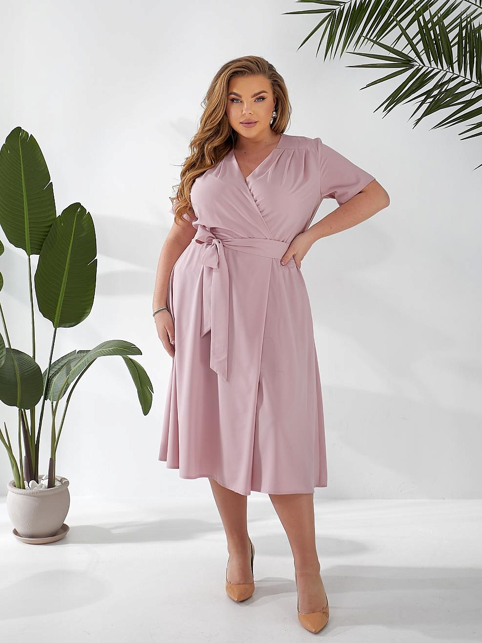 Женское платье клеш однотонное