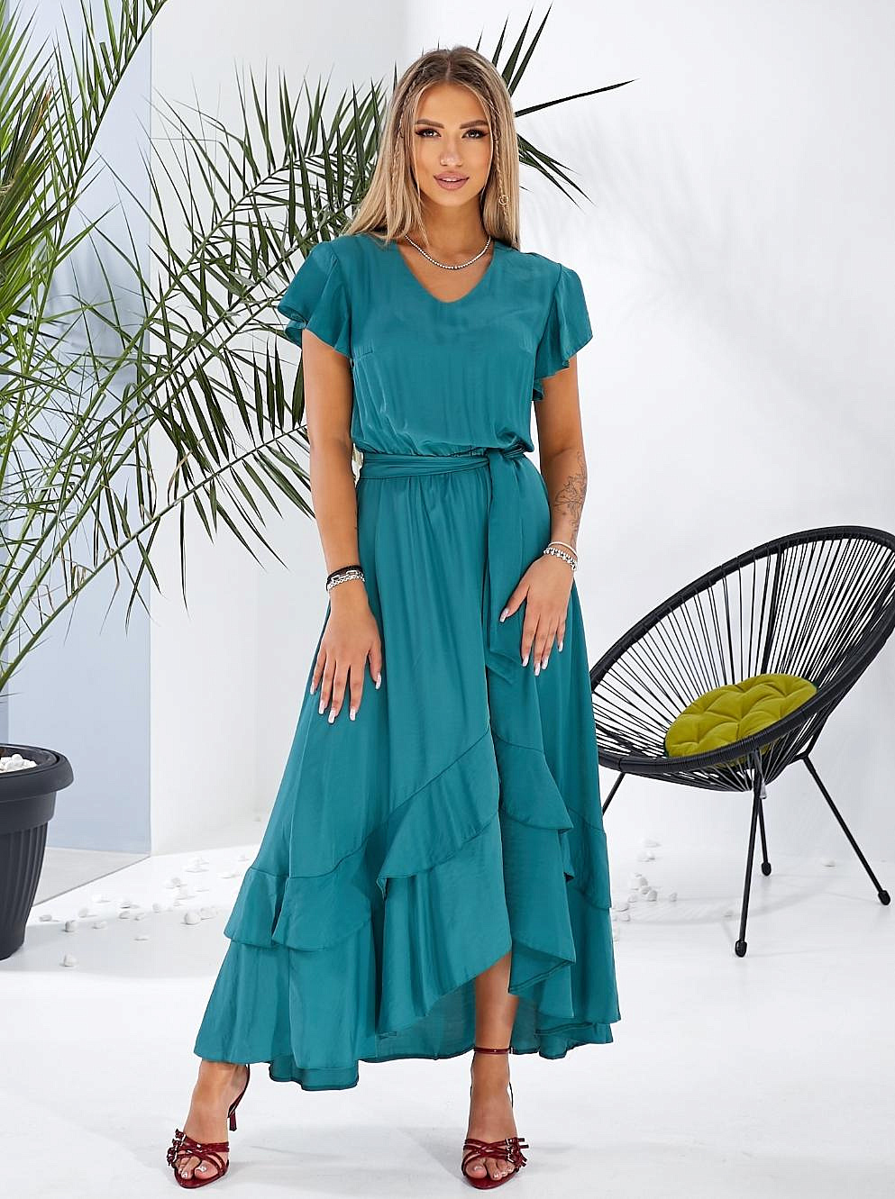 Женское платье с атласного штапеля