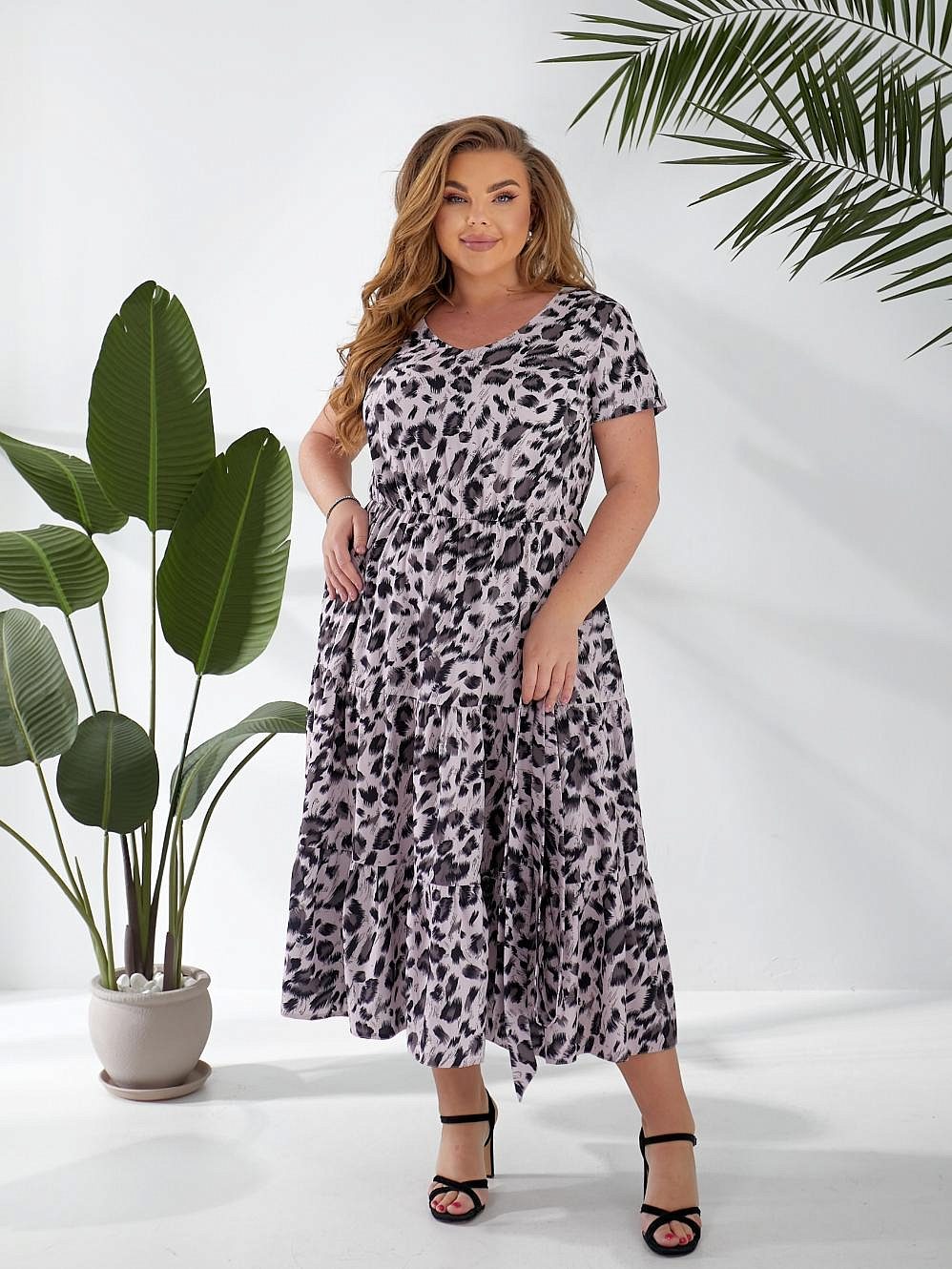 Женское платье ярусное с поясом