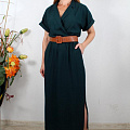 Платье прямое с воротником и поясом