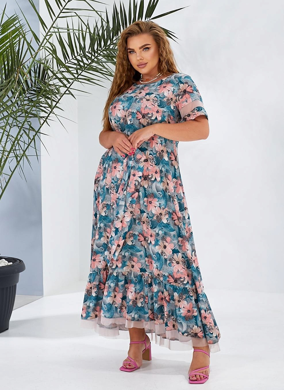 Женское платье длинное с воланом по низу 