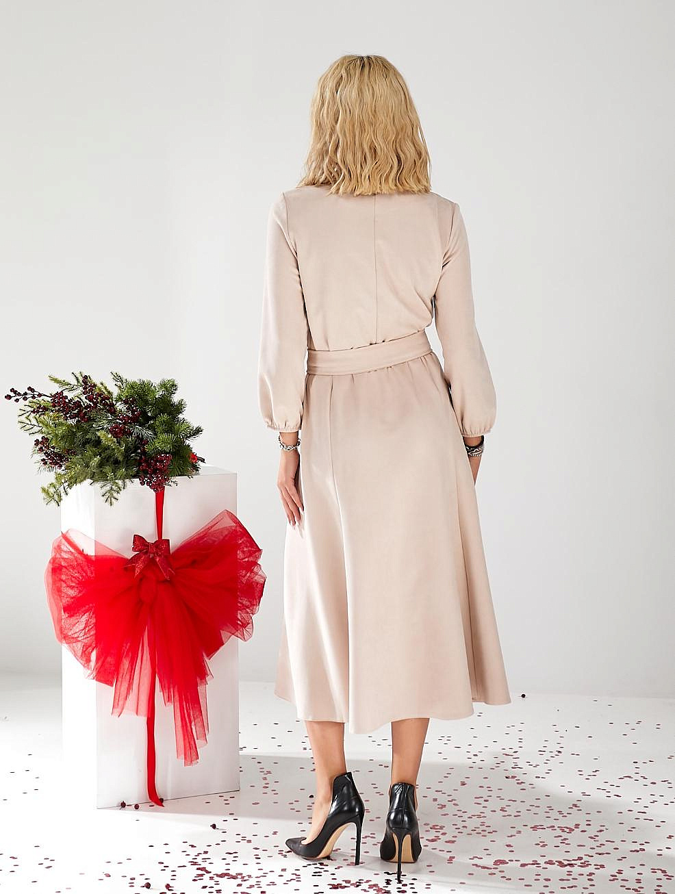 Женское платье замшевое годэ