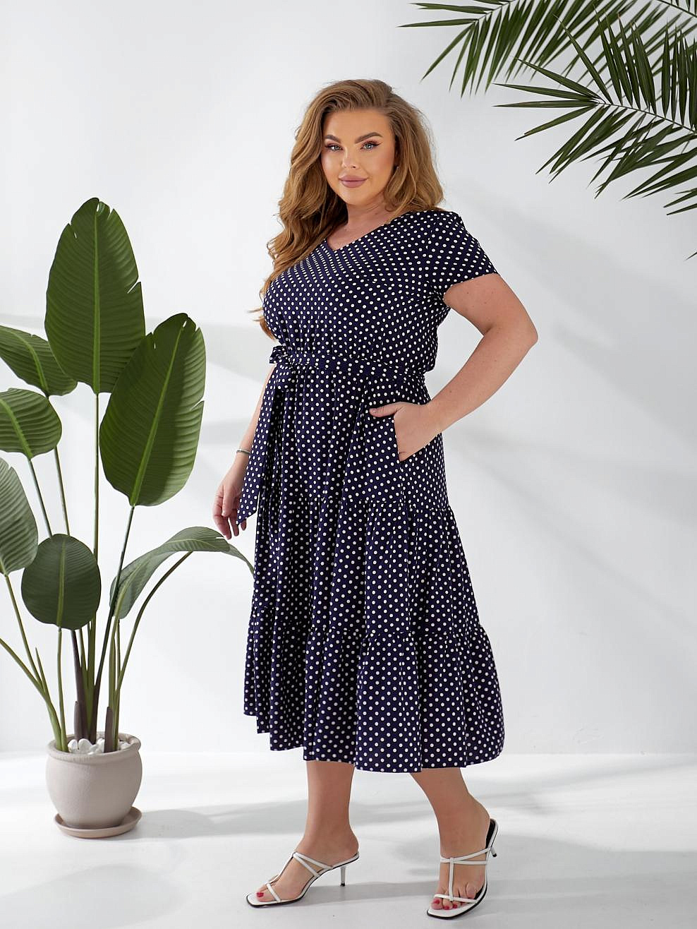 Женское платье ярусное с поясом