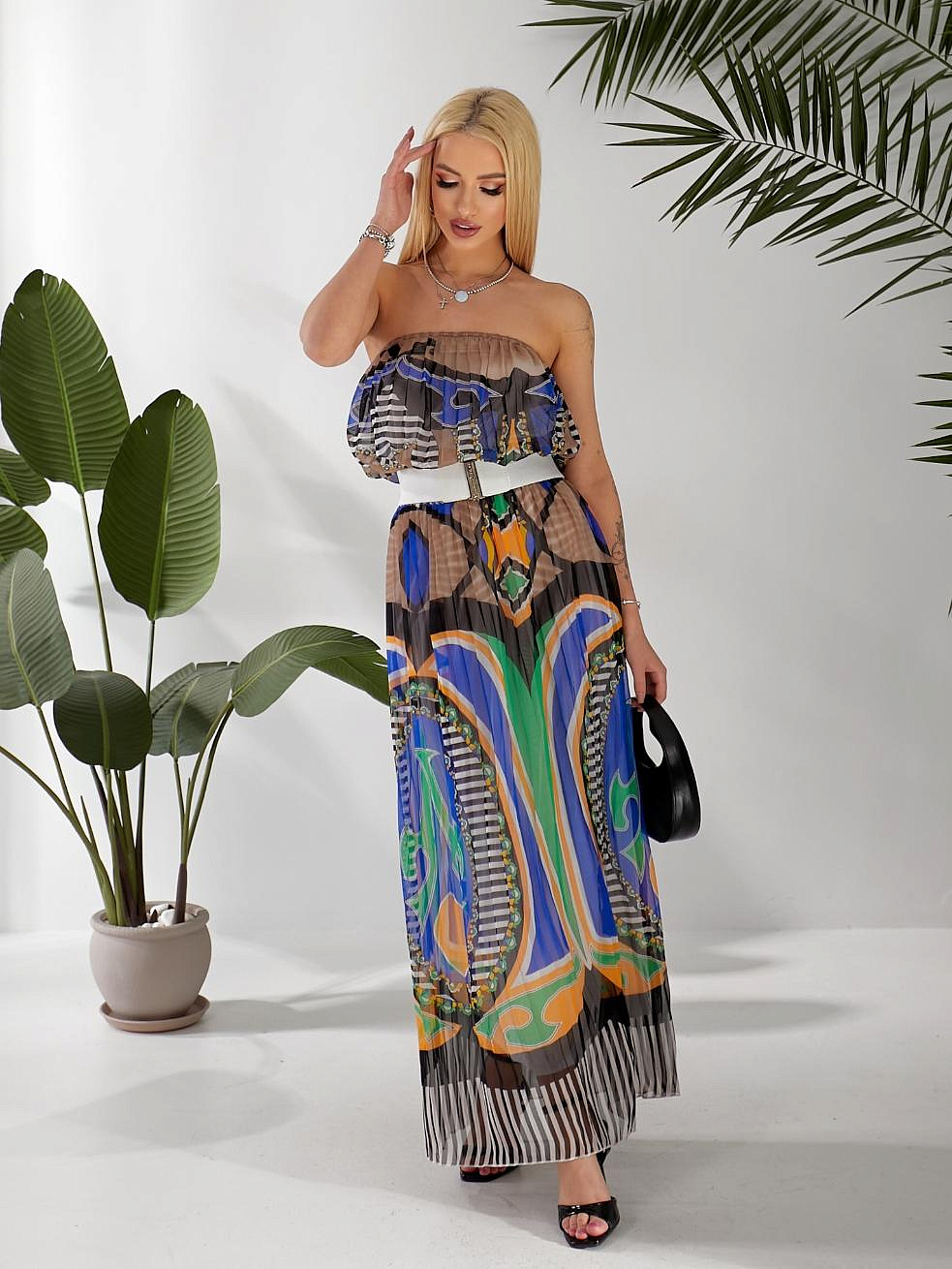 Женское платье длинное в пол плиссе