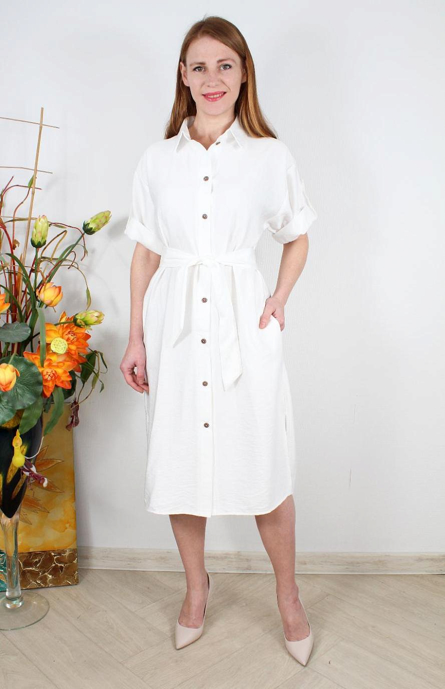 Женское платье на пуговицах