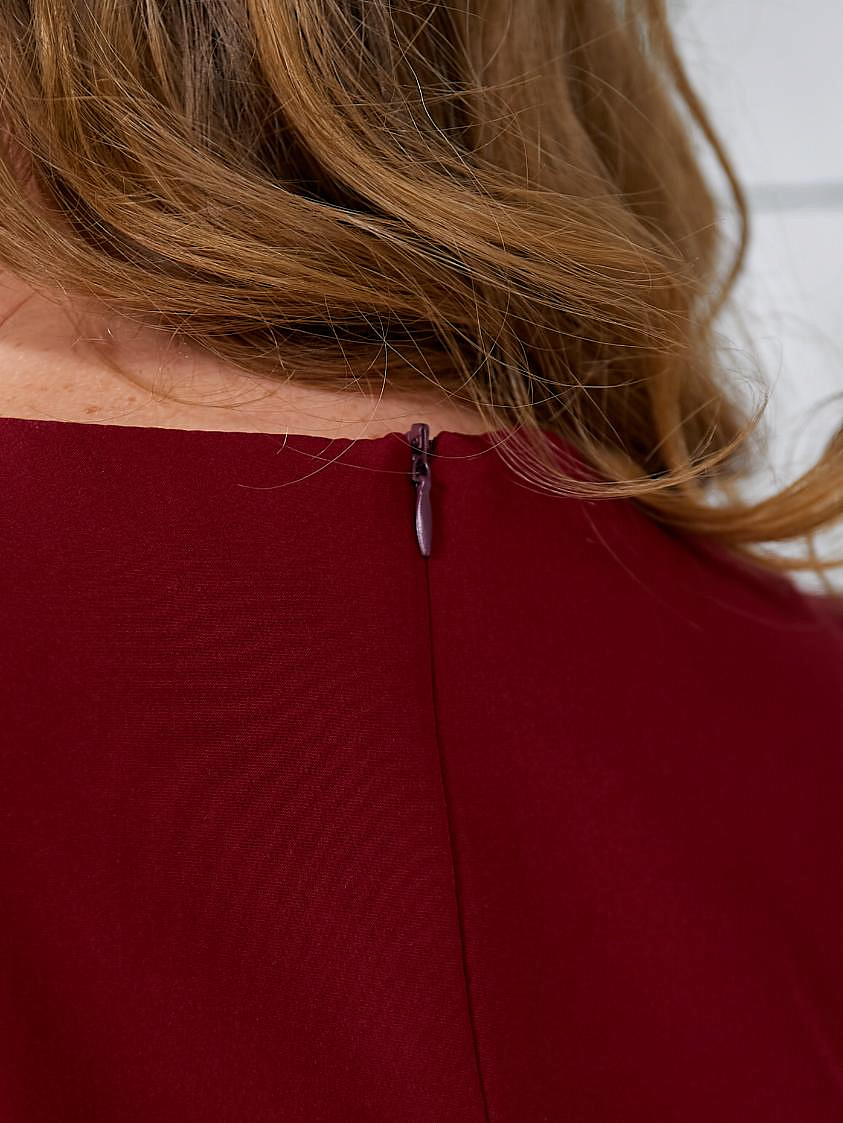 Платье однотонное летнее