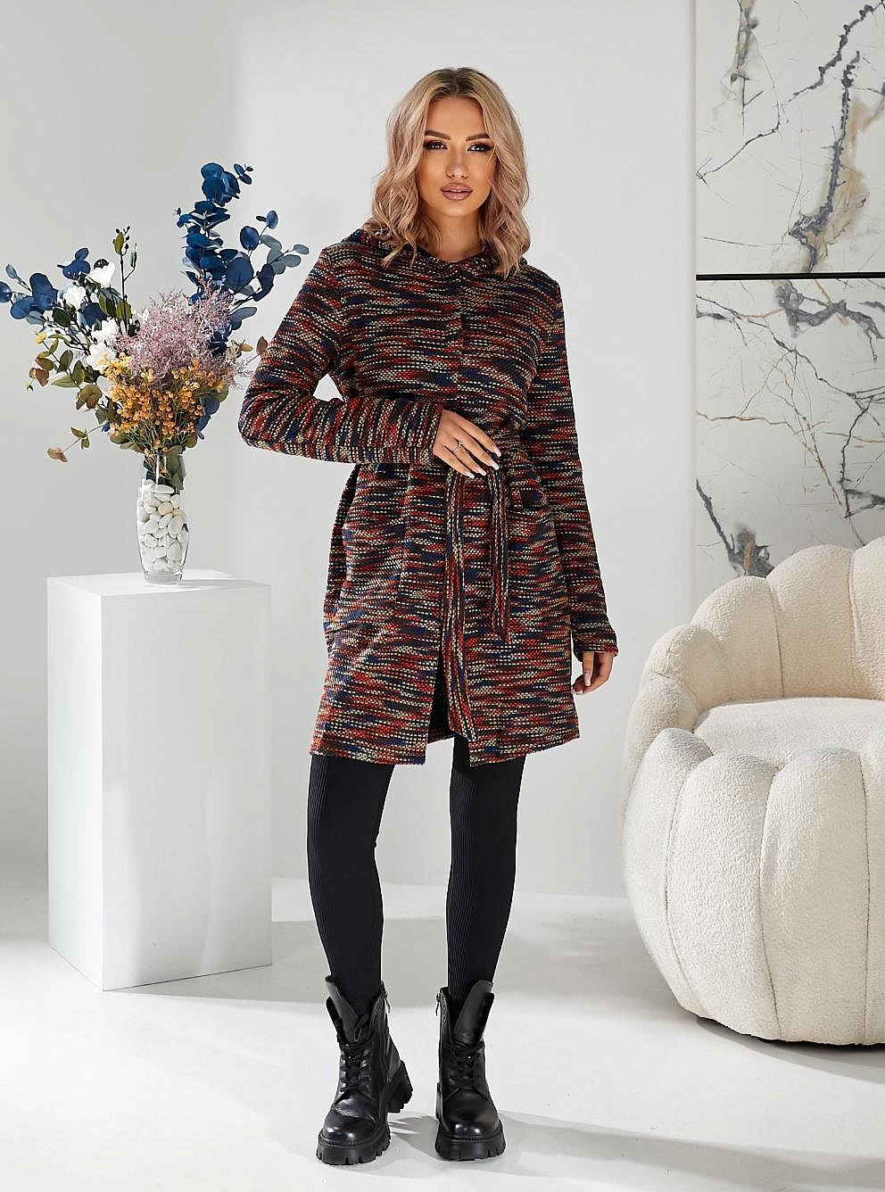 Женский кардиган с капюшоном букле