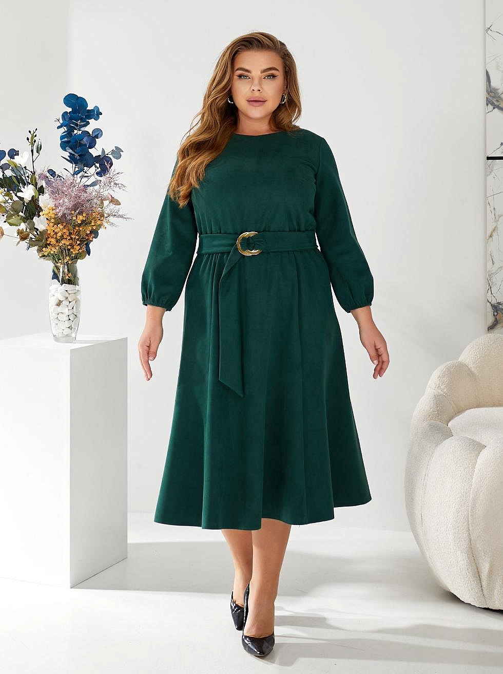 Женское платье замшевое с юбкой годэ