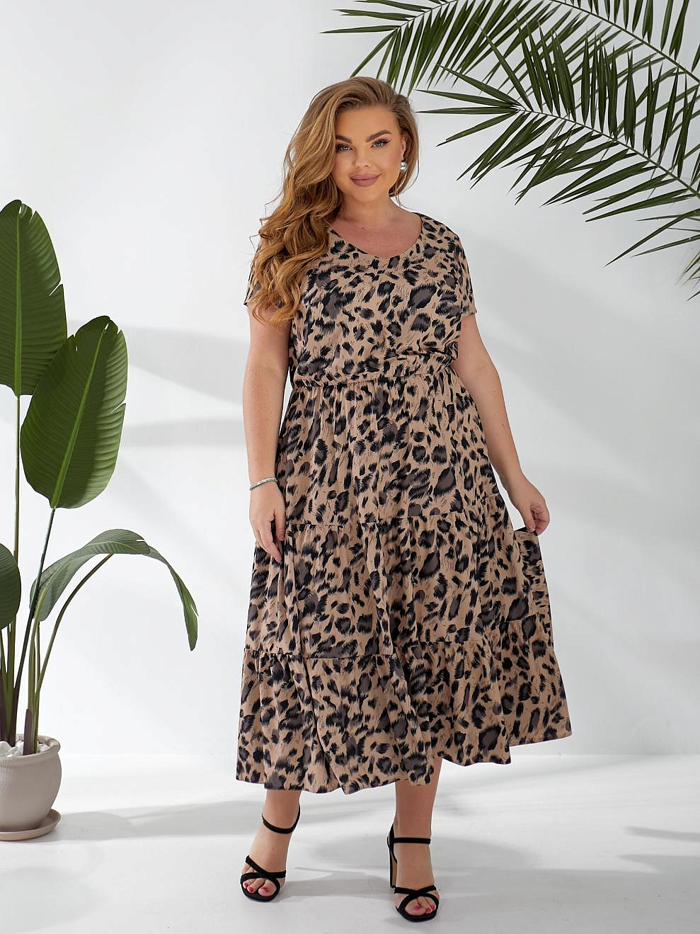 Женское платье ярусное с поясом