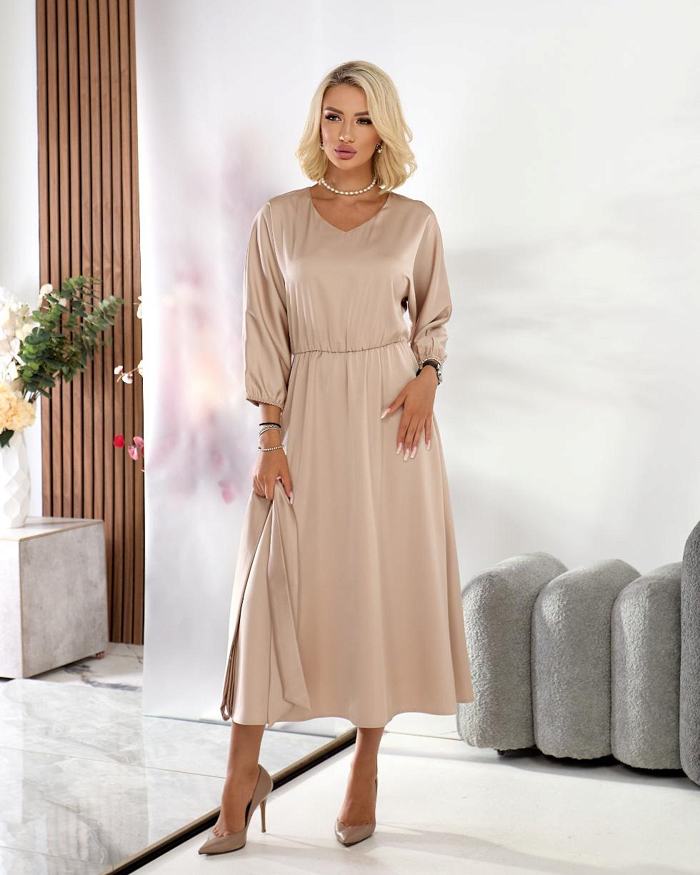 Женское платье нарядное из шелка